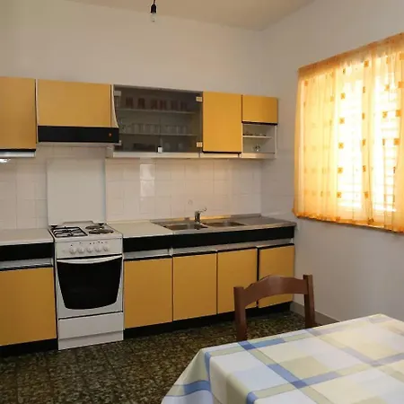 House Baglija شقة لومباردا