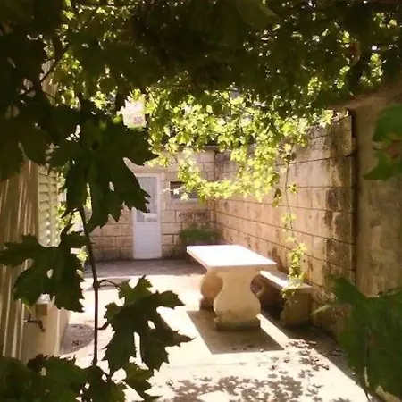 House Baglija Lumbarda